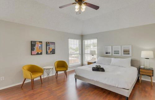 Amazing Modern Spacious Home with Pool - Foto 18