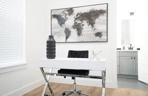 Pet Friendly Stylish 4 Bedroom home Close to All - Foto 9