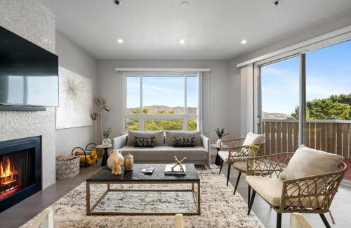 Serene Home on the Hill with amazing view! near SF - Foto 1