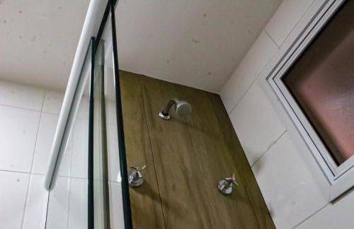 2 dormitórios-wifi 250mega- garagem-Jardim América - Foto 4