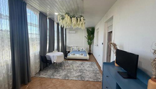 Nadya Holiday Home - Photo 4