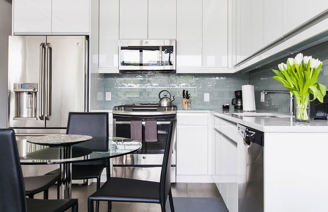 Dharma Home Suites Hoboken at Novia - Foto 30