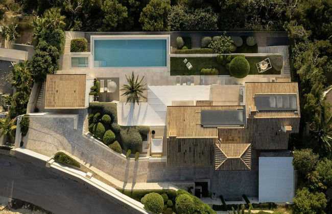 Villa in Tranquil Hillside Location - Foto 26