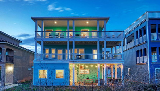 Coastal Soiree Ocean Views, Game Room, & Steps From Port Aransas Beaches - Foto 2, Interior