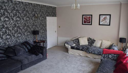 Nottingham City House - Photo 5