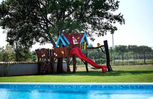 Villa Campi for 10 persons near Pula with large garden, private golf and tennis court, kids playground & wellness area - Foto 11