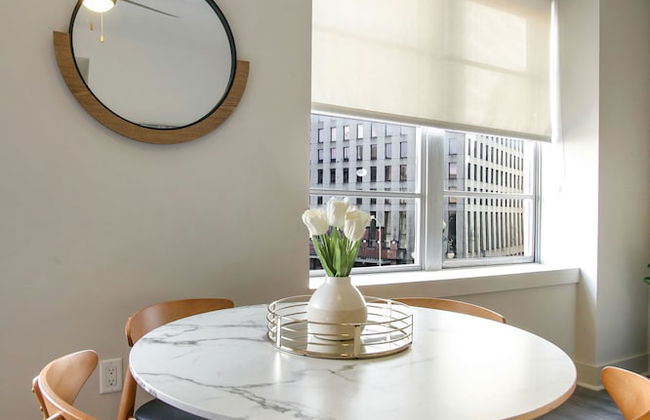 Modern Condos in California Building by Hosteeva - Foto 72