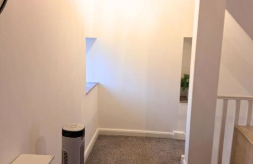 Two-bedroom Cottage - Sandstone Garden Patio - Free Parking - Pets Welcome - Foto 25