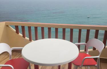 Bonito apartamento frente al mar - Foto 13