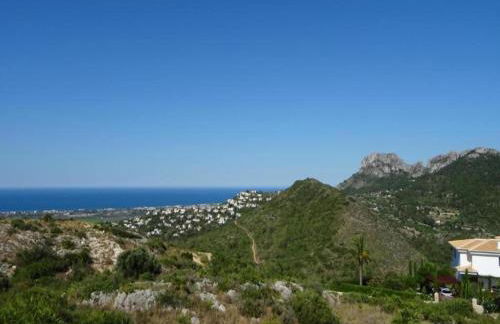 Serene Retreat in El Rafol - Foto 44