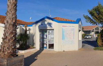 Mobilhome 2ch récent et climatisé-terrasse fermée-jardin sans vis à vis-camping 4 étoiles Les Charmettes - Foto 46