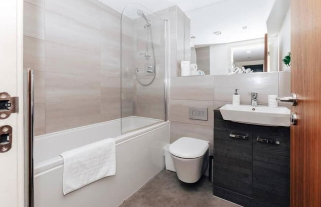 Stunning 2-bedroom Apartment in Birmingham City - Foto 12