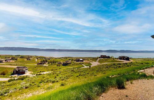 8 Bed 5 Bath Vacation home in Fish Haven - Photo 27