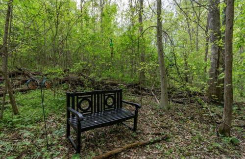 Peaceful Historic Villa with Hot Tub & Pool near Downtown Nashville, Tennessee - Photo 55