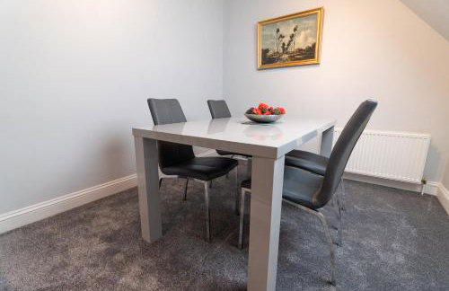 The Gables Poole, 3 Bedroom Penthouse Apartment - Photo 44