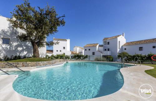 ViVi Homes - Casa Element Pool, Terrace & Golf - Foto 1