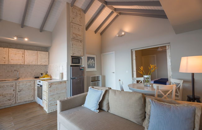 Le Nautique Luxury Beachfront Apartments - Photo 14