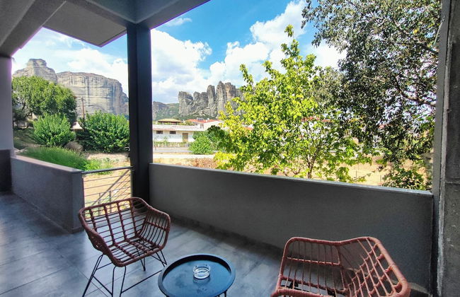 Tsikaris Boutique Guesthouse - Photo 33