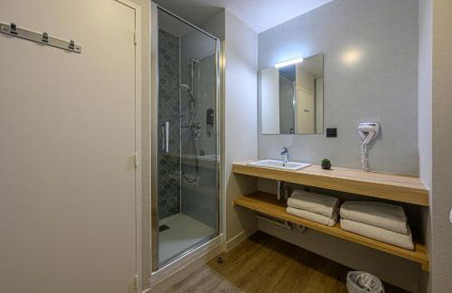 Appart Hôtel Le Liberté Vannes Centre-Ville - Foto 152