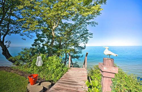 Modern Lake Michigan Home with 3 Lakefront Decks! - Foto 24