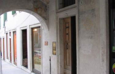 Loft overlooking the old town . - Foto 4