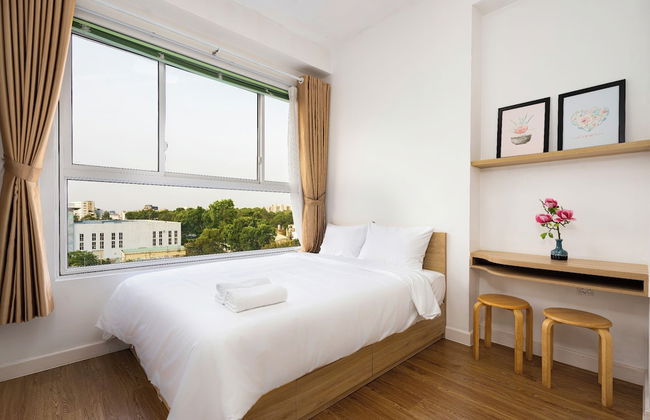 Golden Mansion - Transit Apt Free POOL & GYM - Photo 4