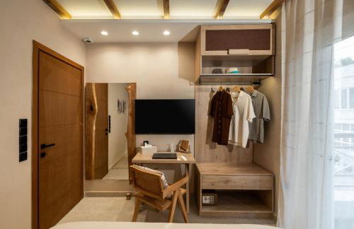 Rustic Boutique Apartment with Live Olive Tree & Private Parking - Photo 6