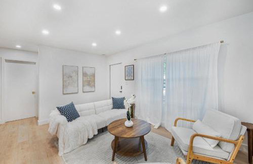 Chic Villa Nina 2 bedrooms 2 baths in Miami! - Foto 2