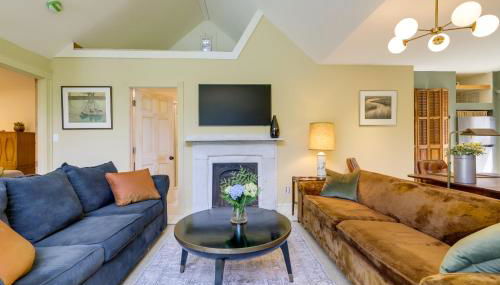 Shared Hot Tub Historic Cottage, Walk to Elm Park - Foto 5