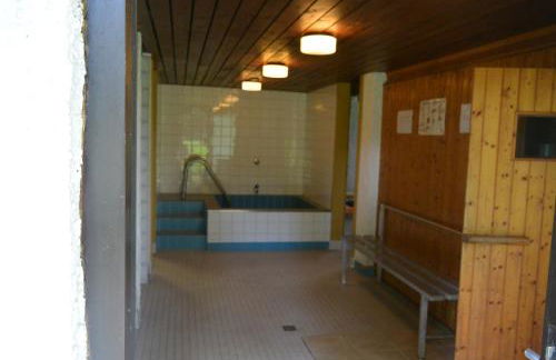 3-Zi Atelierdachwohnung mit Bergblick Seenähe und 2 Loggia - Foto 27