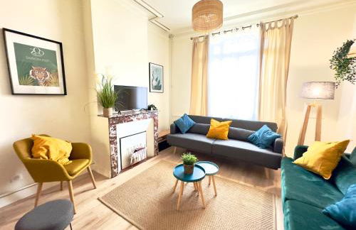 4 Ch - 10 pers - Grande Maison - Parking - Jardin - BBQ - Foto 10