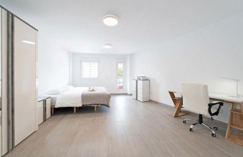 Hogar luminoso y amplio cerca del Mediterráneo - Photo 3