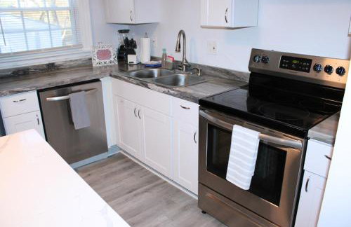 Charming 3 BDRM in Charlotte - 1 mile to Uptown - Foto 16