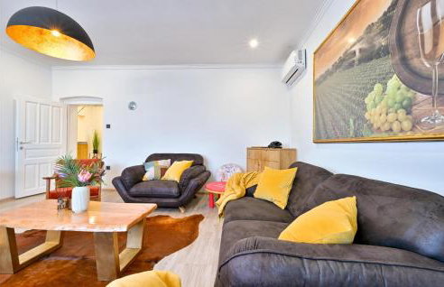 2 Bedroom Cozy Home In Gornja Ploscica - Foto 23