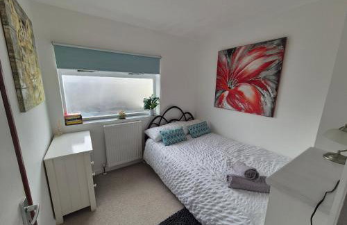 Hidden Gem near the beach with pool table - Foto 7