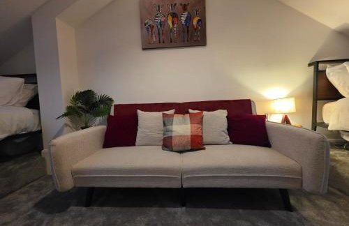 Cambridge Stylish Hot Tub Stay Sleeps 10 - Foto 34