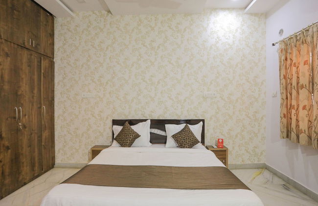 OYO 10287 Home 3BHK Villa near Lake City Mall - Foto 7