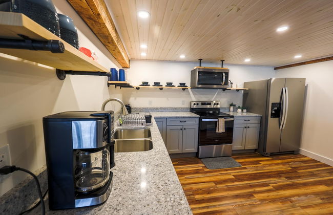 Historic Barn Suites - Photo 7