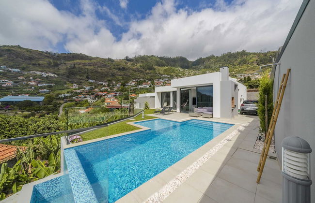 House With Pool and sea View, Pearl of Calheta - Foto 1