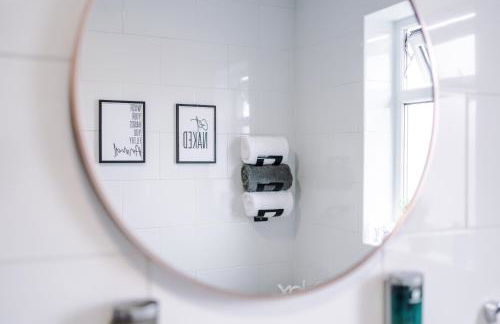 Families Only - Pet Friendly sleeps 6 maximum NO PARTIES - Foto 29