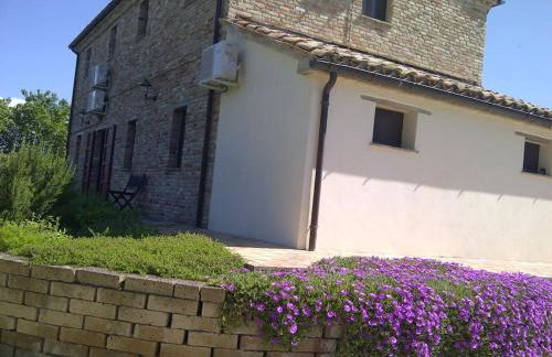 Casa San Pietro, restored farmhouse with pool - Foto 61