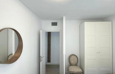 Modern and comfy apartment near Bernabeu sleeps 6 people - Foto 13
