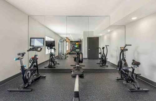 1st Floor 2B2B-Pool, Parking, Gym, 30mnt to Austin - Foto 31