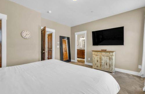 Charming 3BR-Near Skiing & Hiking - Foto 12