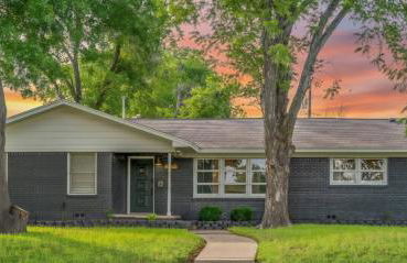 NEW! CowboyPool* 2Kings* Sleeps12* GroupTrip* - Foto 54