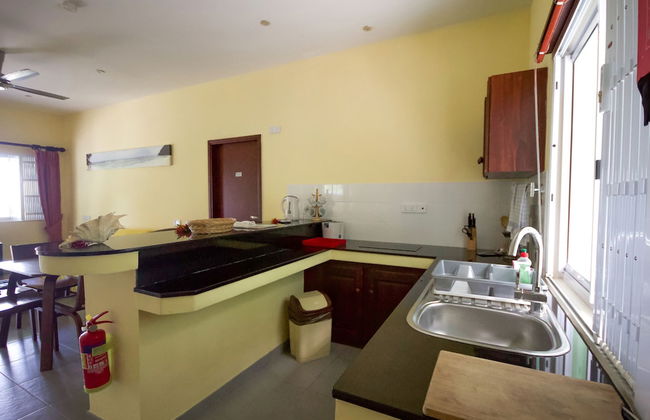 Surfers Self-Catering Chalets - Photo 5