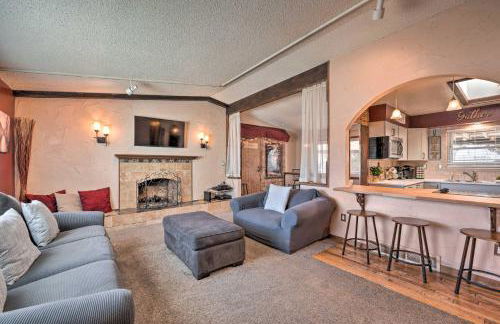 Arvada Home with Deck and Game Room Near Olde Town! - Foto 2