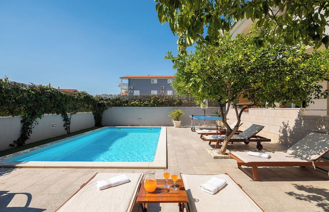 Sunshine Holiday Home - Foto 47