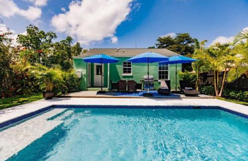 Key Lime Cottage - Bask Poolside in a Historic Flamingo Park Gem - Foto 14