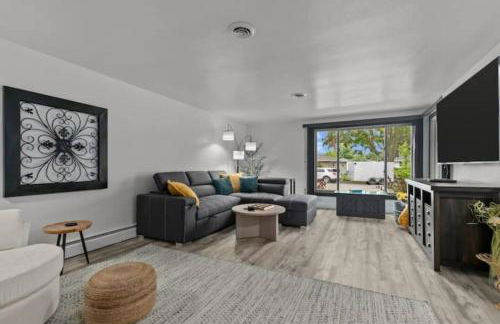 Relax! Pool/HotTub/TheaterRoom/Sleeps 15! - Foto 12